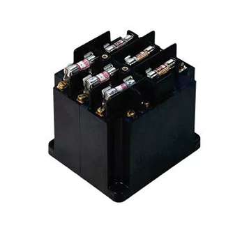 3-phase-wye-voltage-transformer Instrument Transformers